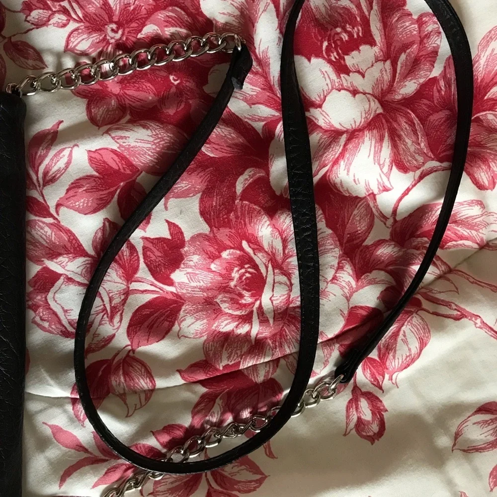 NWOT Nine West black crossbody purse